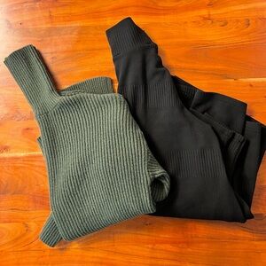 Women’s size XXL Oversized Turtleneck Tunic Sweater Bundle set of ✌️